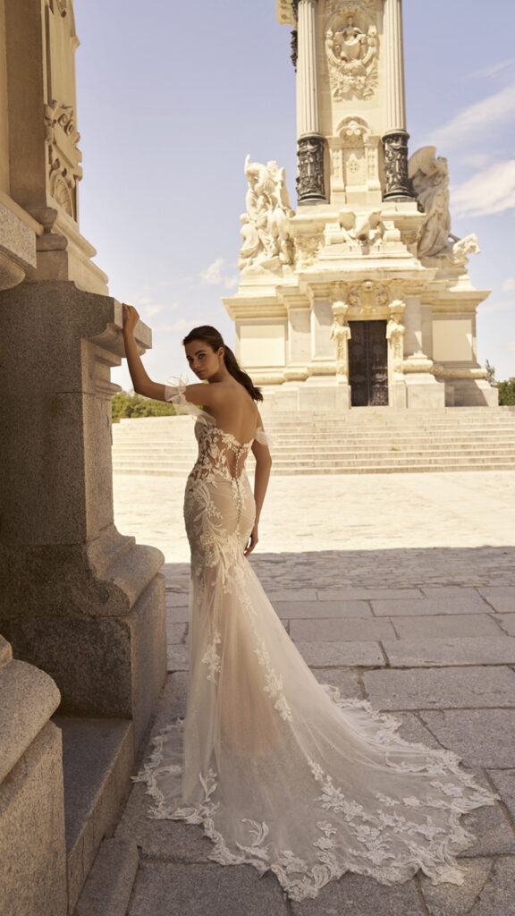 699BD712-FF5B-4852-B1A8-EF4E8979E947